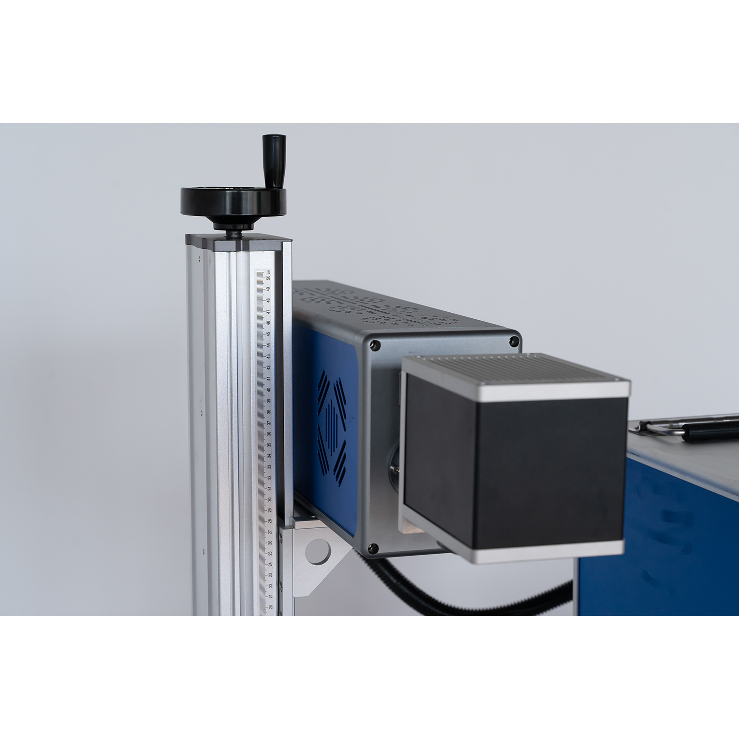 Machine de gravure de marquage laser CO2 RF portable Chine DAVI 30W 35W